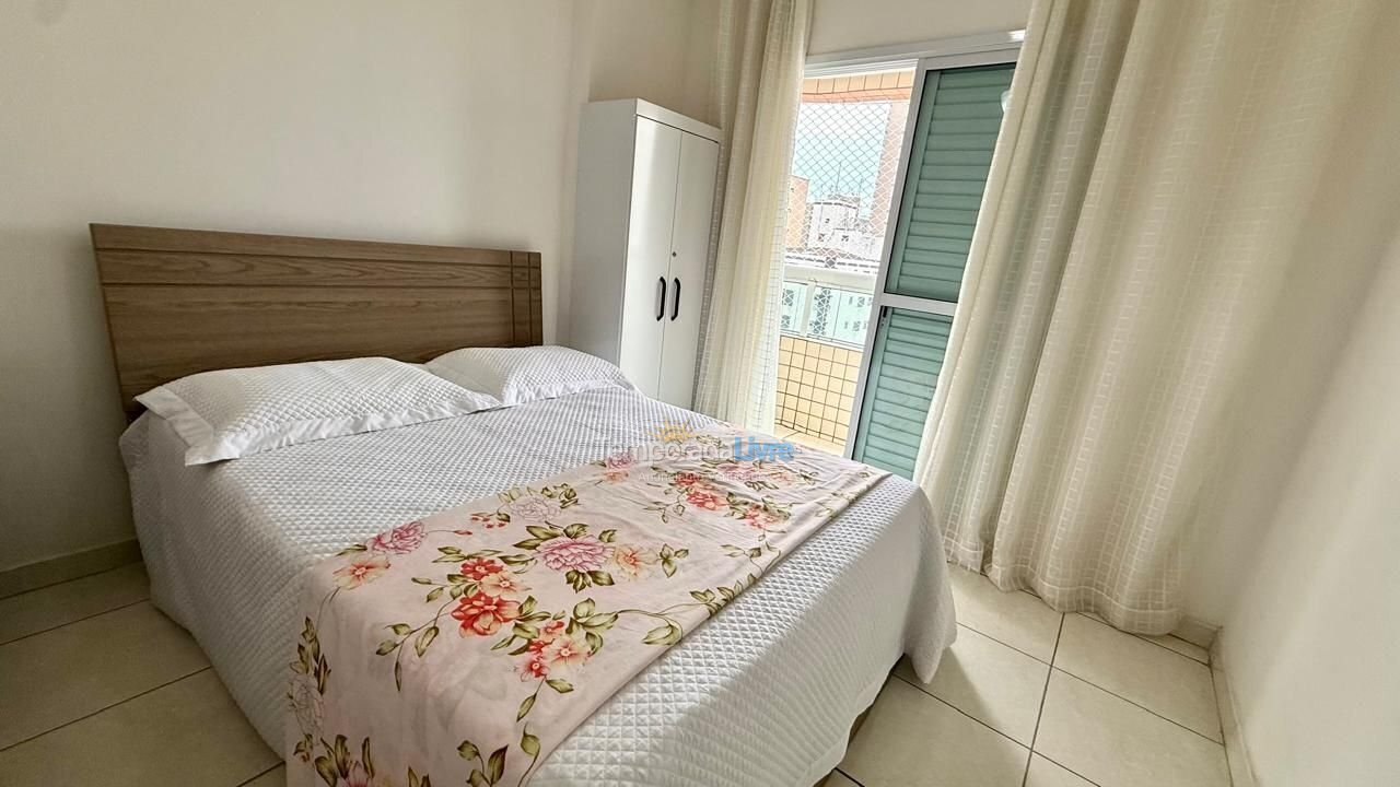 Apartamento para aluguel de temporada em Praia Grande (Aviação)