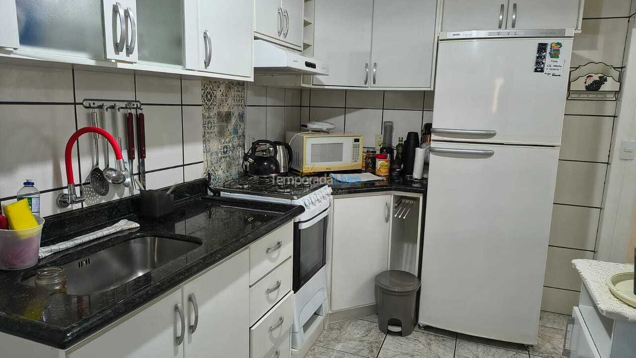 Apartamento para alquiler de vacaciones em Itapema (Meia Praia)