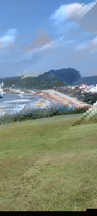 Apartamento para aluguel de temporada em Guarujá (Pitangueiras)