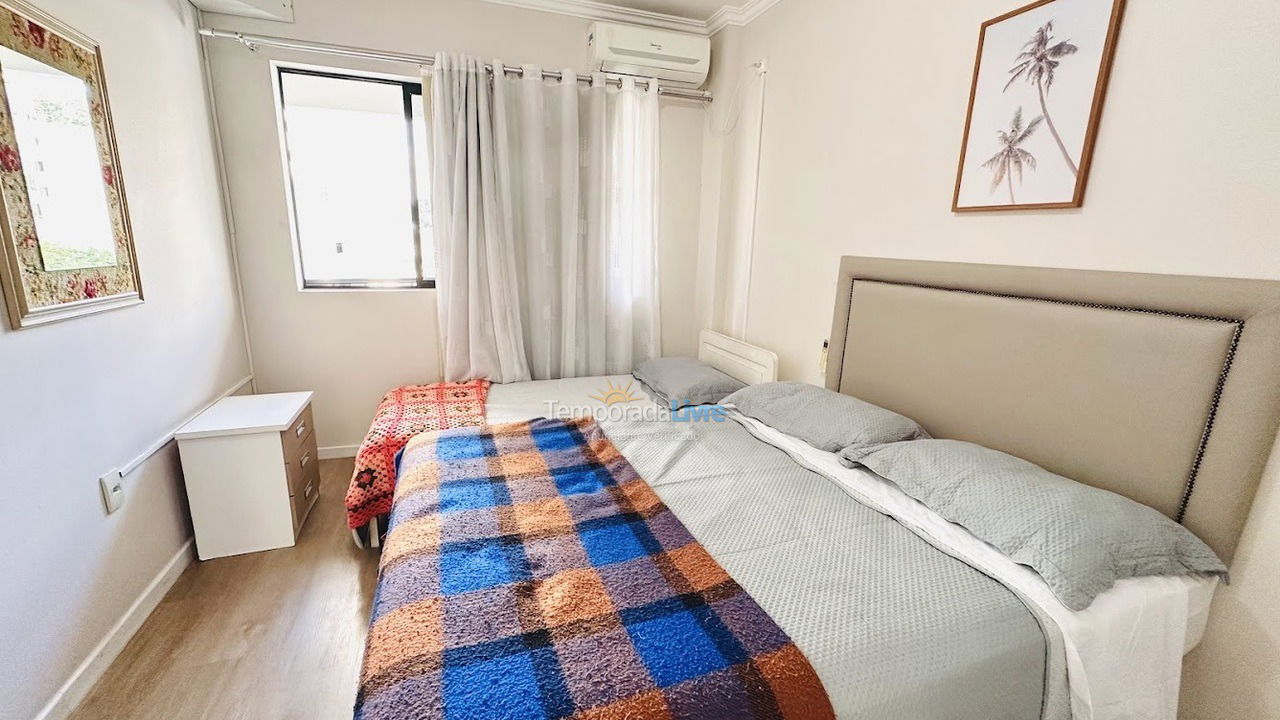 Apartment for vacation rental in Balneário Camboriú (Praia Central)