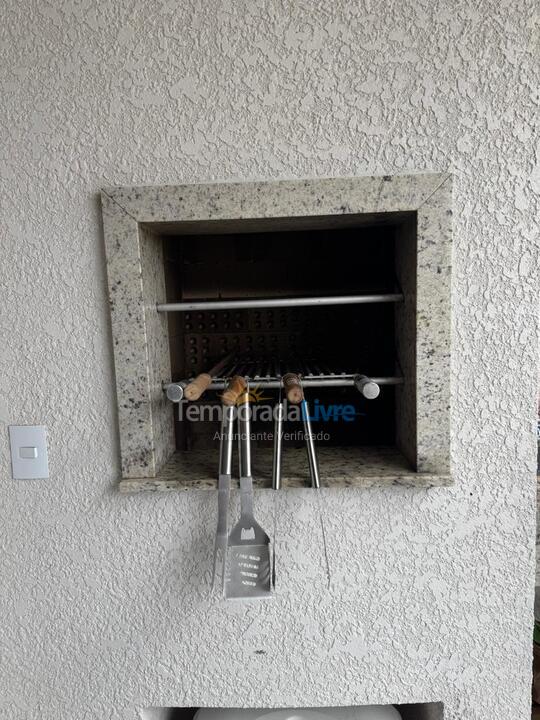 Apartamento para aluguel de temporada em Florianopolis (Praia dos Ingleses)