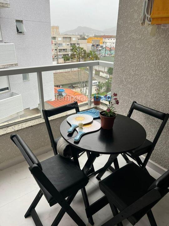 Apartamento para aluguel de temporada em Florianopolis (Praia dos Ingleses)