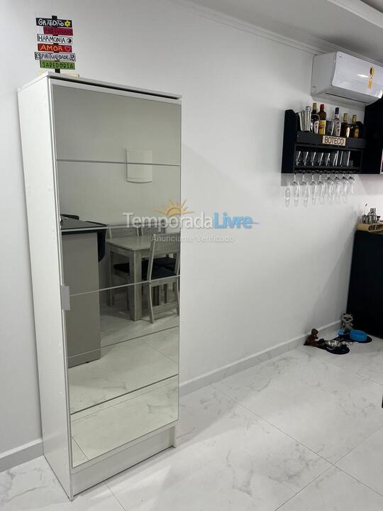Apartamento para aluguel de temporada em Florianopolis (Praia dos Ingleses)
