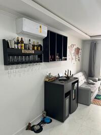Apartamento com 02 dormitórios próximo ao mar