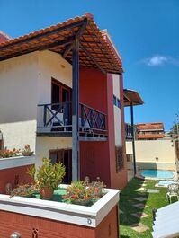 O  duplex tem vista para o mar