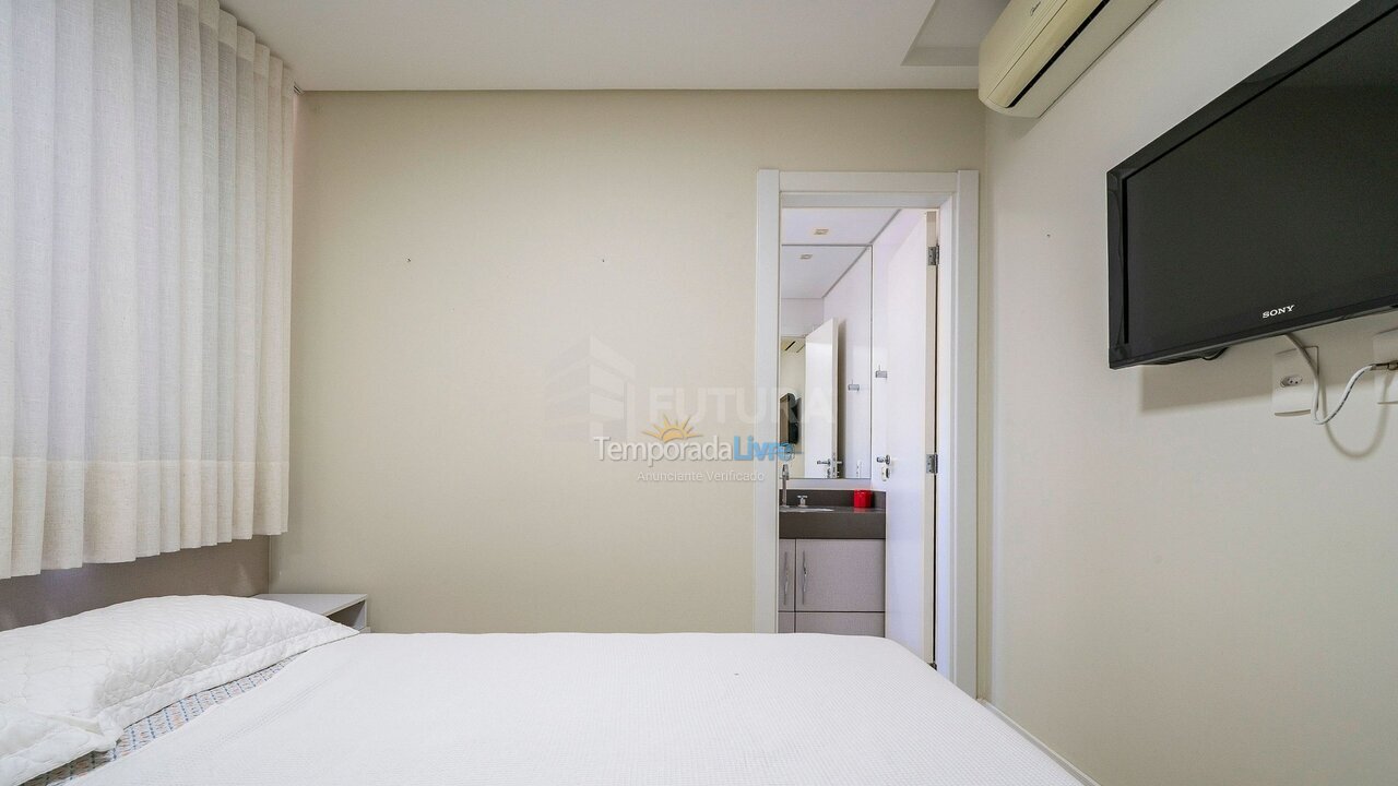 Apartamento para aluguel de temporada em Bombinhas (Praia de Bombas)