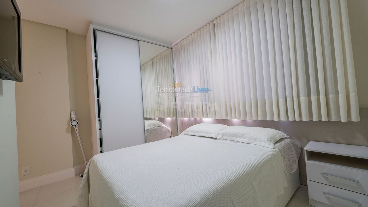 Apartamento para aluguel de temporada em Bombinhas (Praia de Bombas)