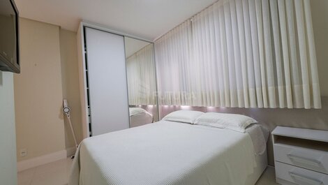 Apartamento para aluguel de temporada Bombas - SC