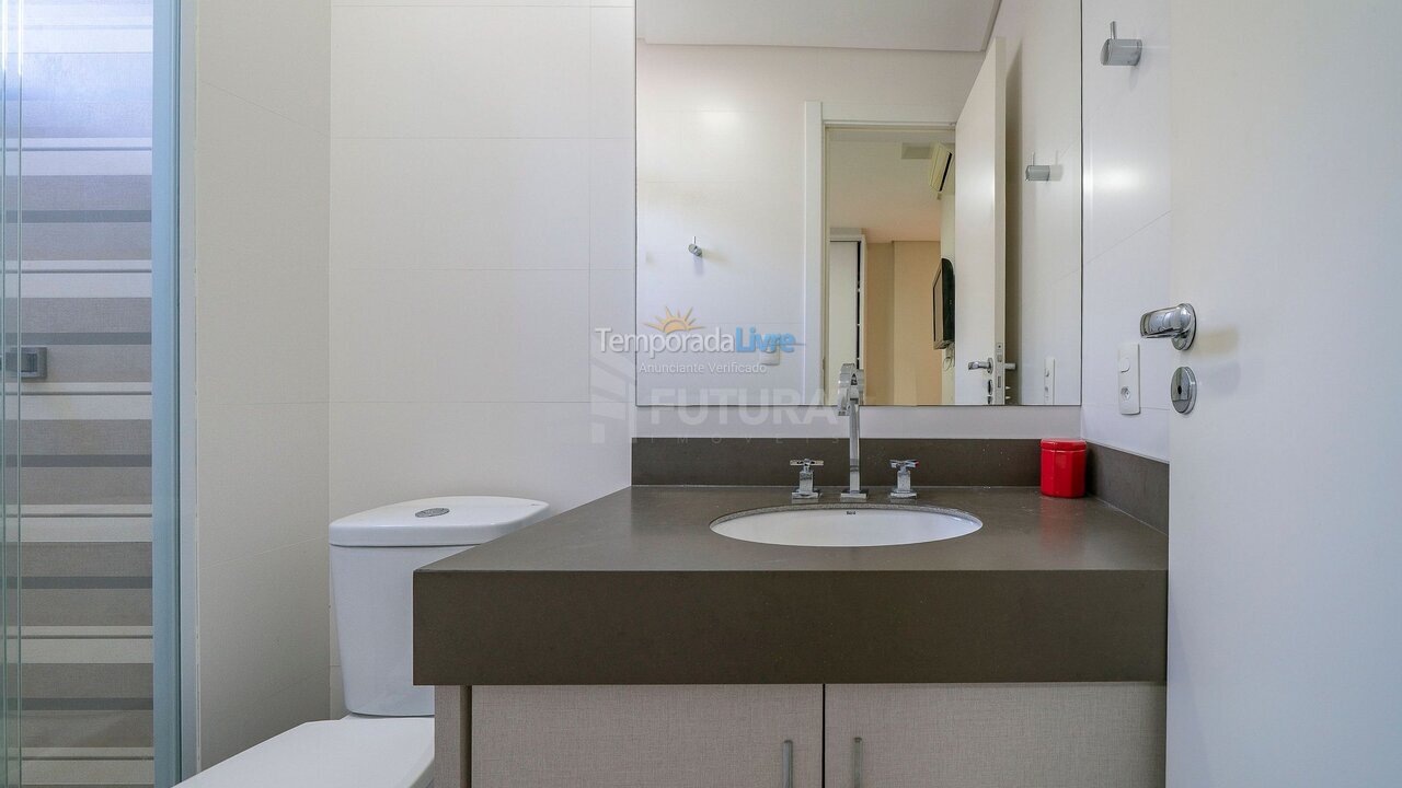 Apartamento para aluguel de temporada em Bombinhas (Praia de Bombas)