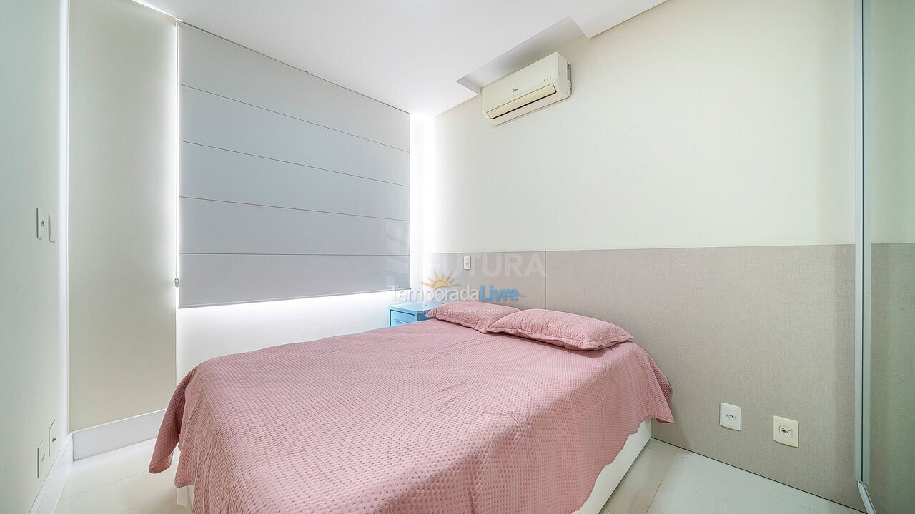 Apartamento para aluguel de temporada em Bombinhas (Praia de Bombas)