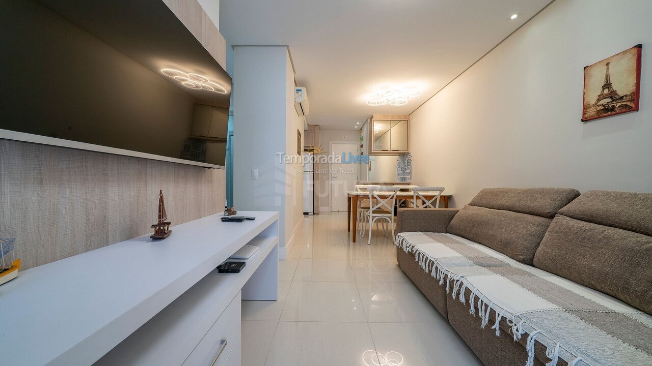 Apartamento para aluguel de temporada em Bombinhas (Praia de Bombas)