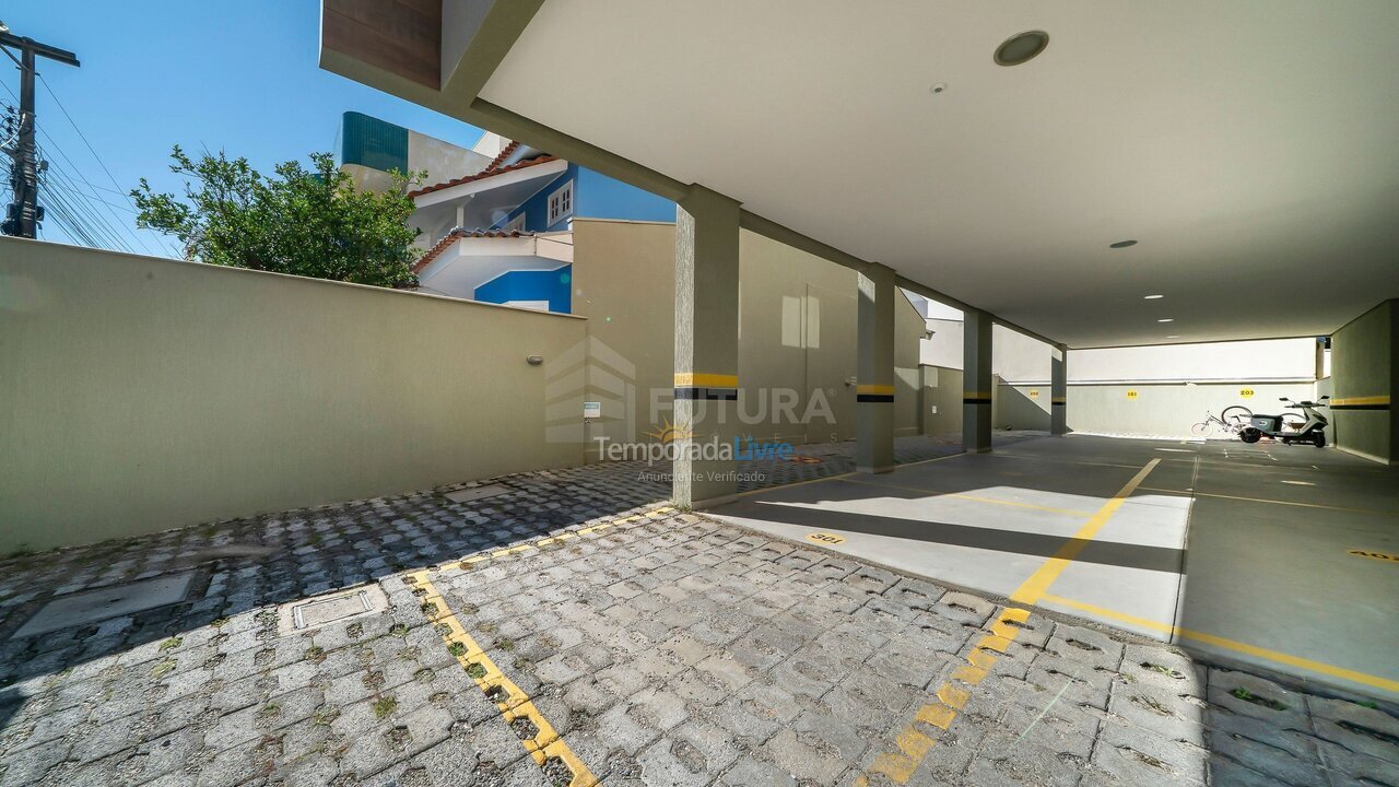 Apartamento para aluguel de temporada em Bombinhas (Praia de Bombas)