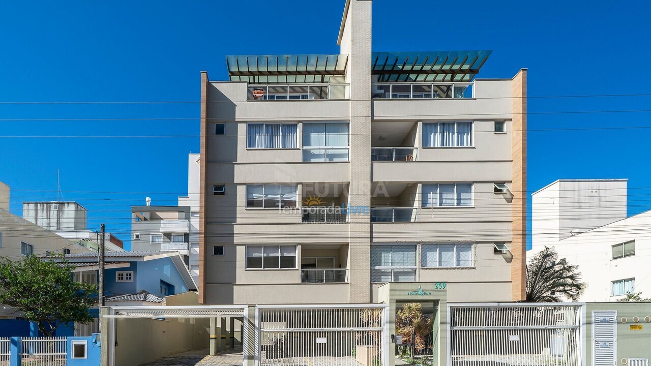 Apartamento para aluguel de temporada em Bombinhas (Praia de Bombas)