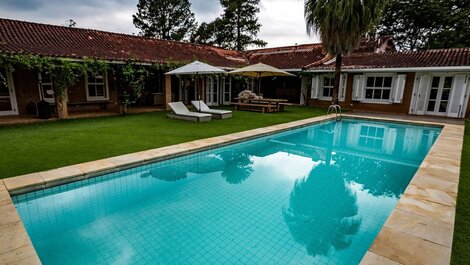 LUXOBRASIL #SE02 Casa em Penedo 12 Quartos Aluguel de Temporada