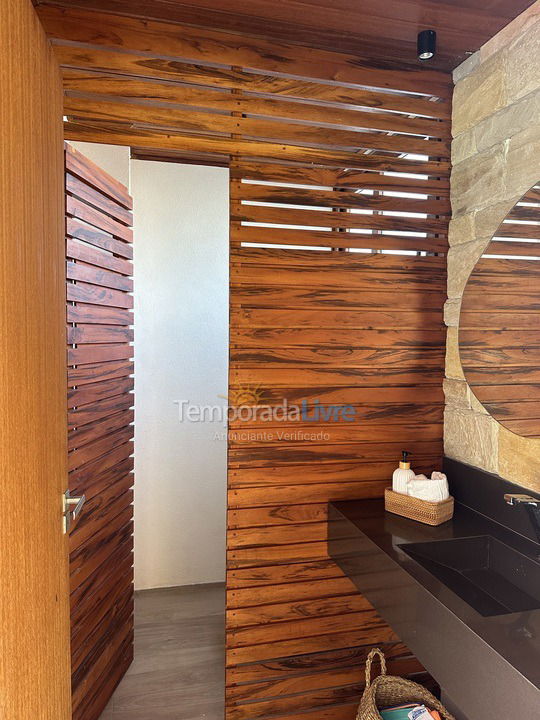 Casa para aluguel de temporada em Mata de São João (Praia do Forte)