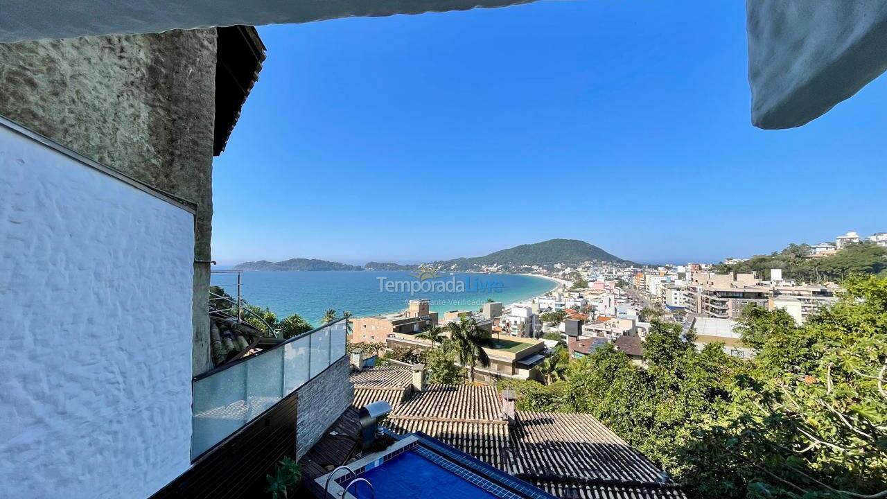 Casa para aluguel de temporada em Bombinhas (Praia de Bombinhas)