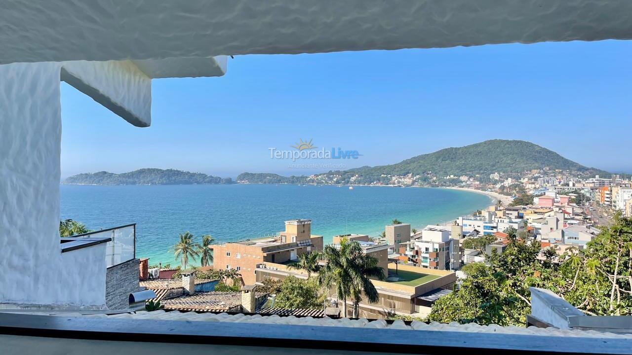 Casa para aluguel de temporada em Bombinhas (Praia de Bombinhas)