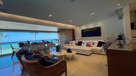 Hermoso apartamento frente al mar para alquiler por temporada