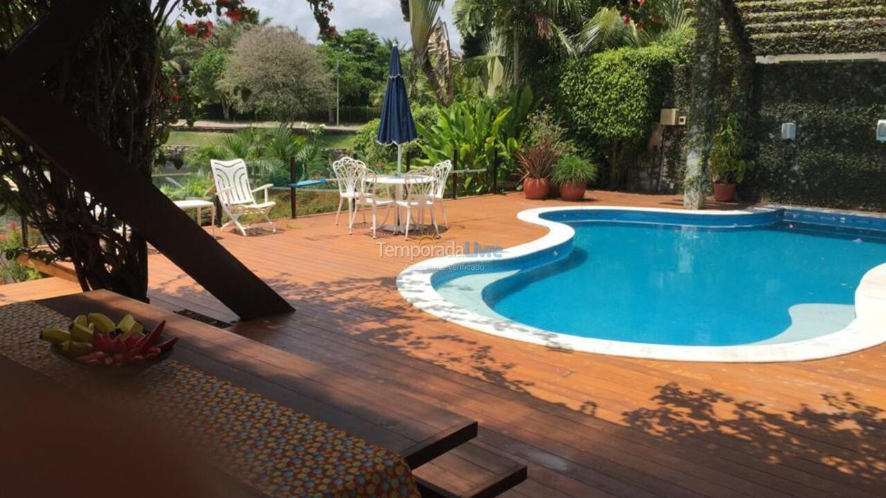 Casa para alquiler de vacaciones em Camaçari (Busca Vida)