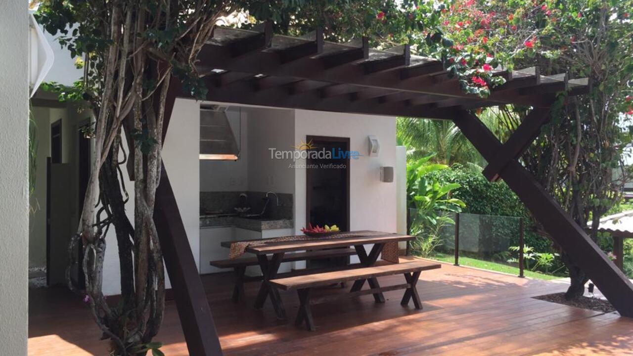 Casa para alquiler de vacaciones em Camaçari (Busca Vida)