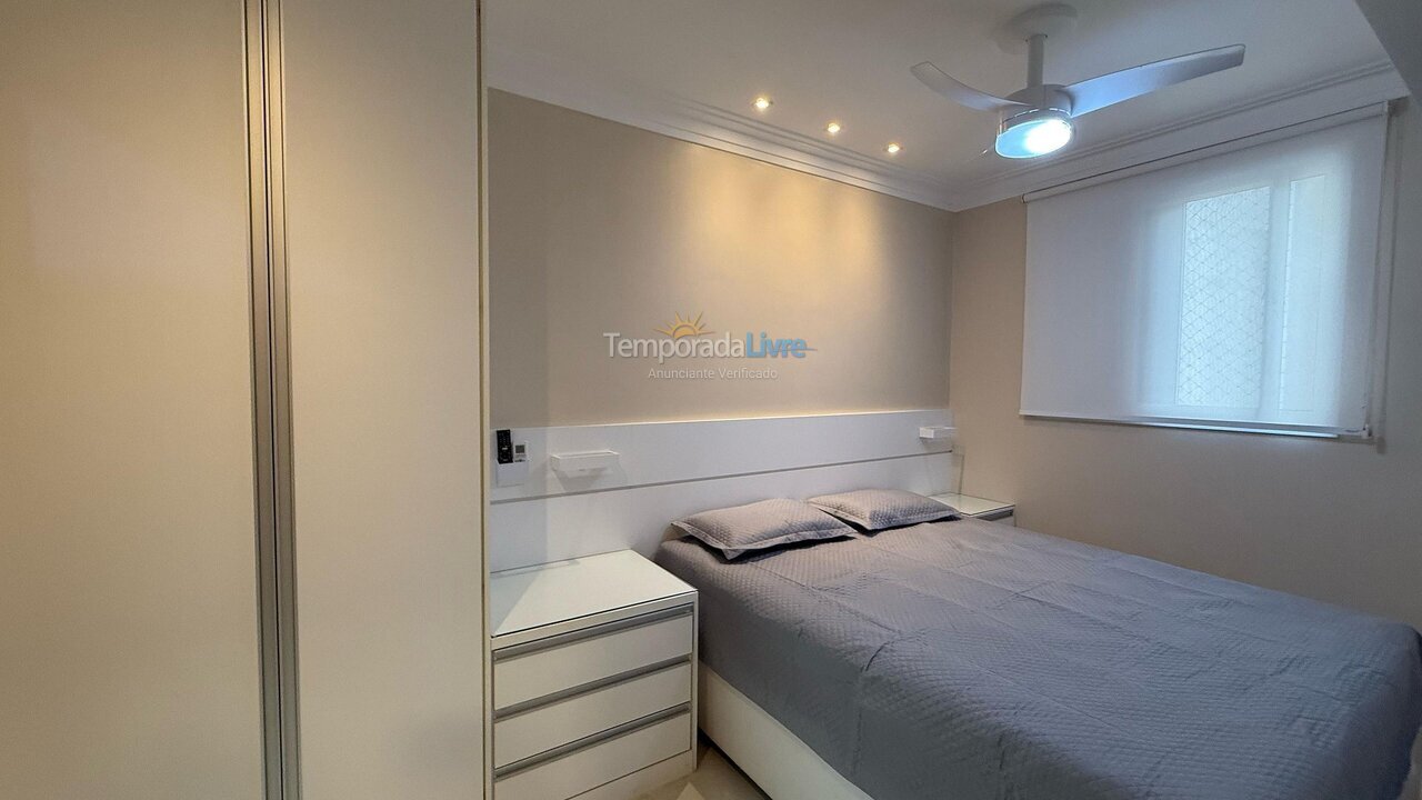 Apartamento para aluguel de temporada em Ubatuba (Praia das Toninhas)