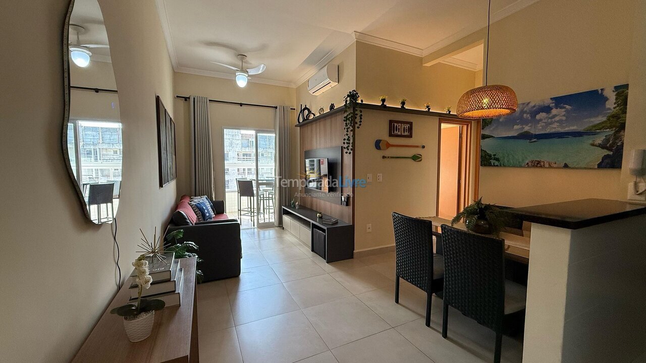 Apartamento para aluguel de temporada em Ubatuba (Praia das Toninhas)