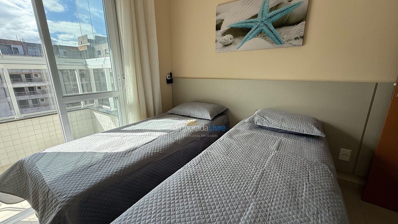 Apartamento para aluguel de temporada em Ubatuba (Praia das Toninhas)