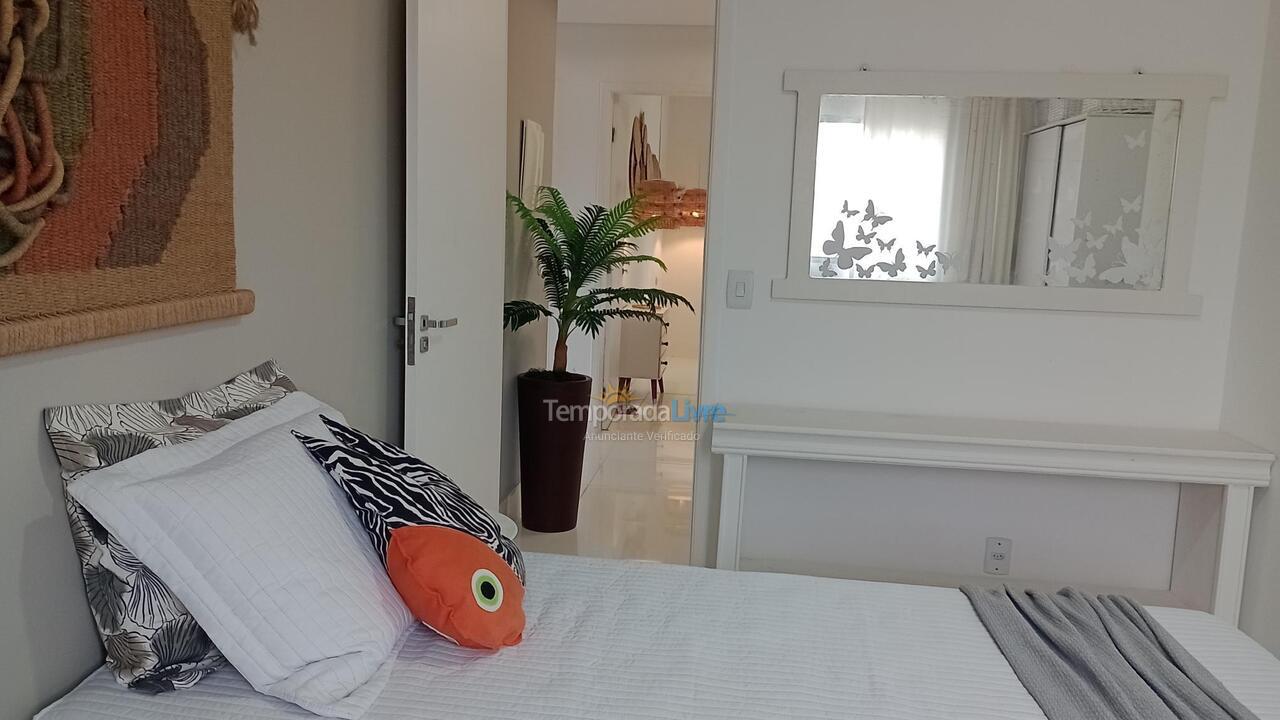 Casa para aluguel de temporada em Camaçari (Praia de Guarajuba)
