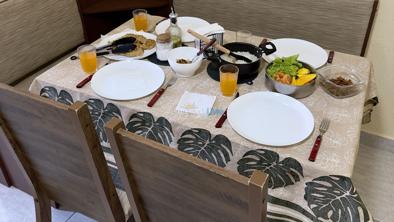 Apartamento para aluguel de temporada em Praia Grande (Praia da Guilhermina)
