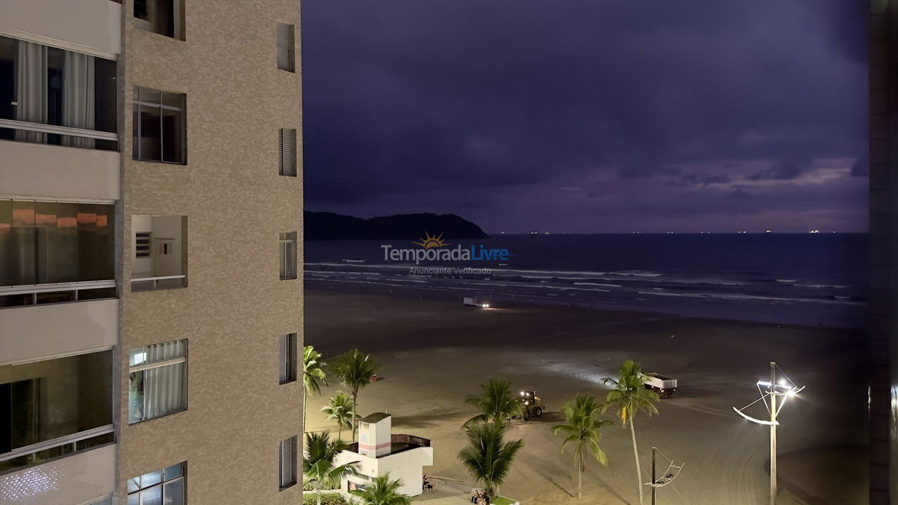 Apartamento para aluguel de temporada em Praia Grande (Praia da Guilhermina)