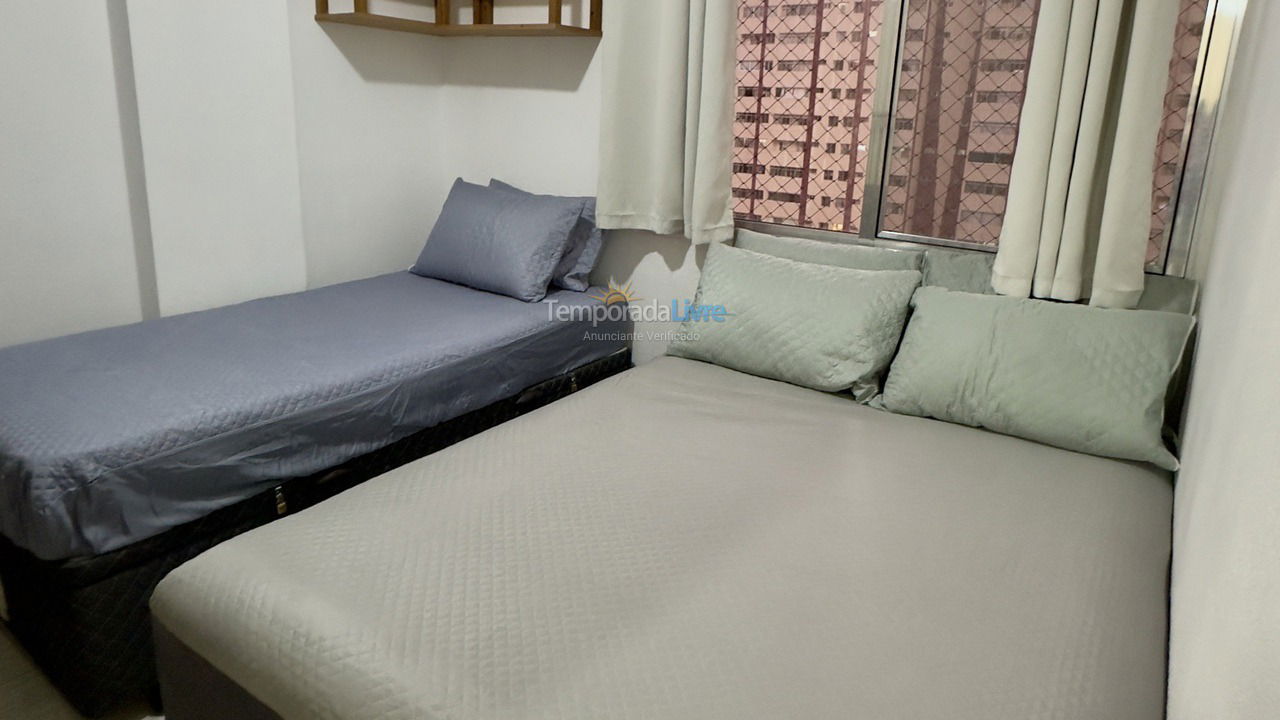 Apartamento para aluguel de temporada em Praia Grande (Praia da Guilhermina)
