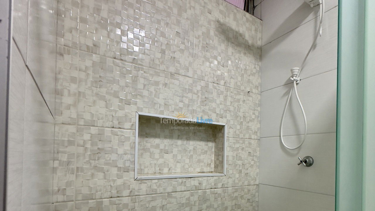 Apartamento para aluguel de temporada em Praia Grande (Praia da Guilhermina)