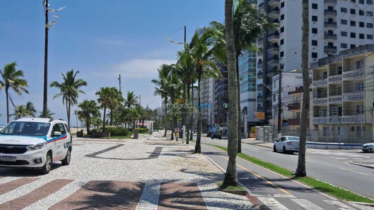 Apartamento para aluguel de temporada em Praia Grande (Praia da Guilhermina)