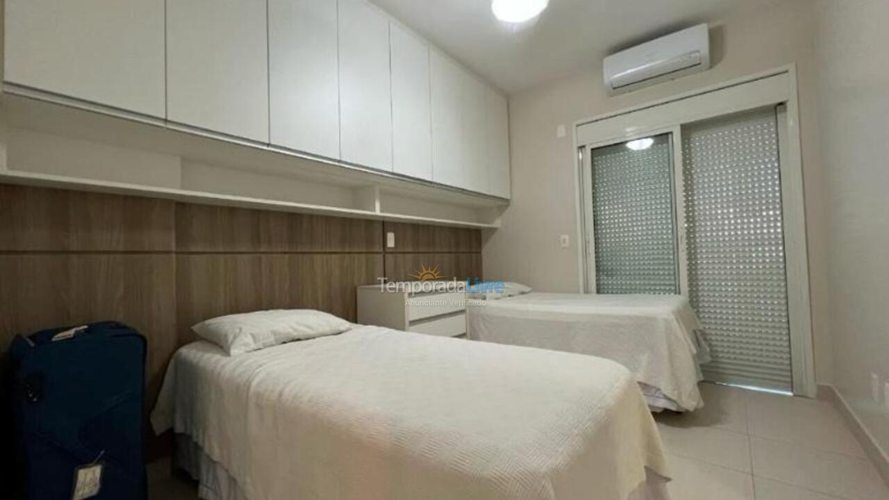 Apartamento para aluguel de temporada em Bertioga (Riviera de São Lourenço)