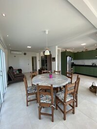 BEAUTIFUL SEASIDE HOUSE IN MARISCAL