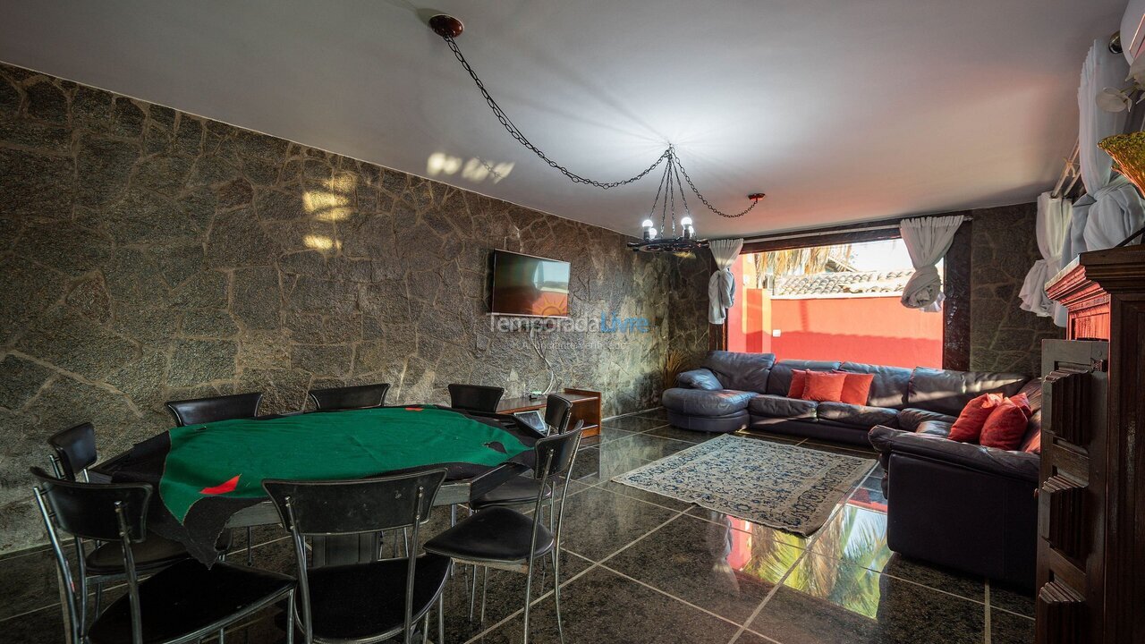 Casa para aluguel de temporada em Armação dos Búzios (Praia da Ferradura)