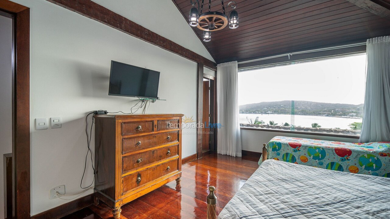 Casa para aluguel de temporada em Armação dos Búzios (Praia da Ferradura)