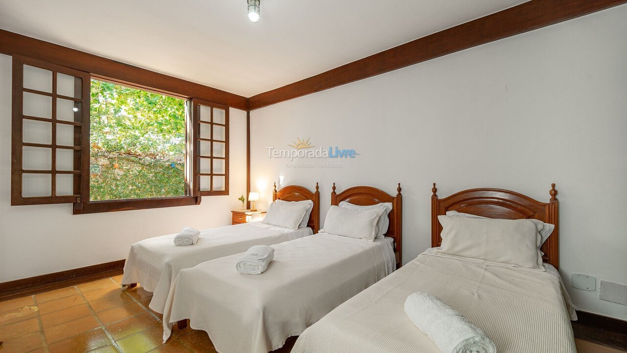 Casa para alquiler de vacaciones em Armação dos Búzios (Praia da Ferradura)