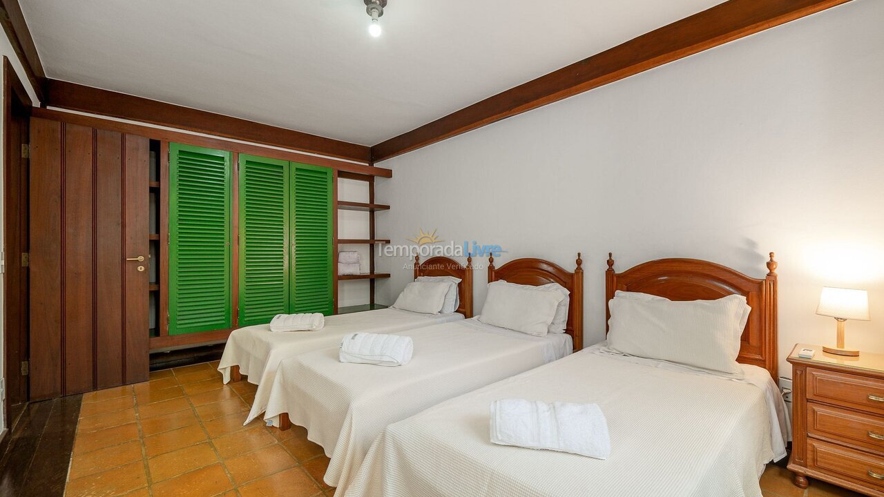 Casa para alquiler de vacaciones em Armação dos Búzios (Praia da Ferradura)