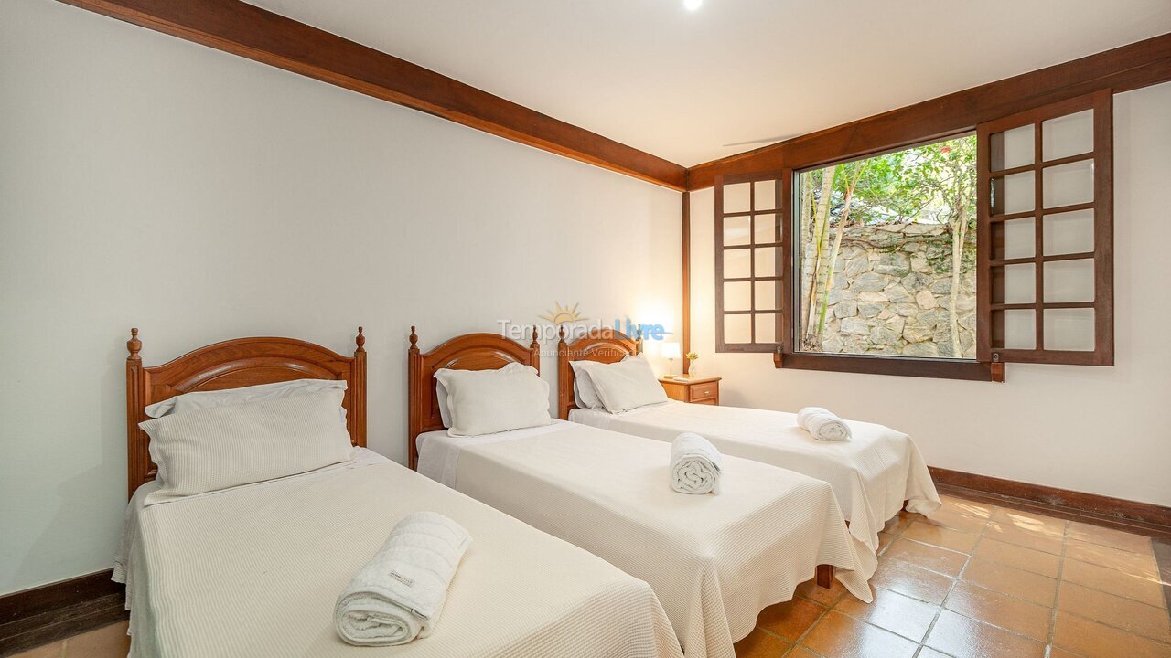Casa para alquiler de vacaciones em Armação dos Búzios (Praia da Ferradura)