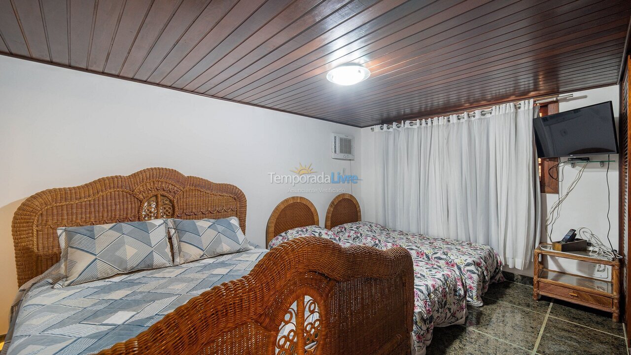 Casa para aluguel de temporada em Armação dos Búzios (Praia da Ferradura)