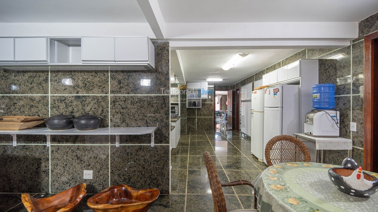 Casa para aluguel de temporada em Armação dos Búzios (Praia da Ferradura)