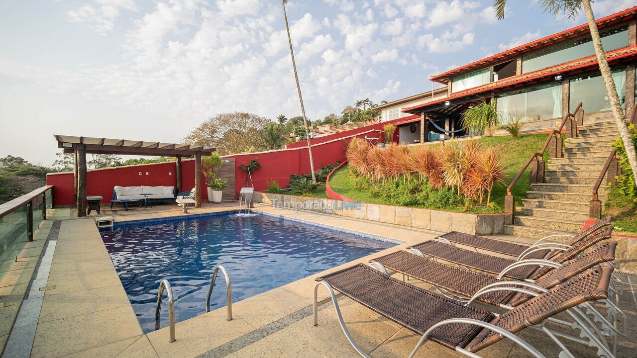 Casa para aluguel de temporada em Armação dos Búzios (Praia da Ferradura)