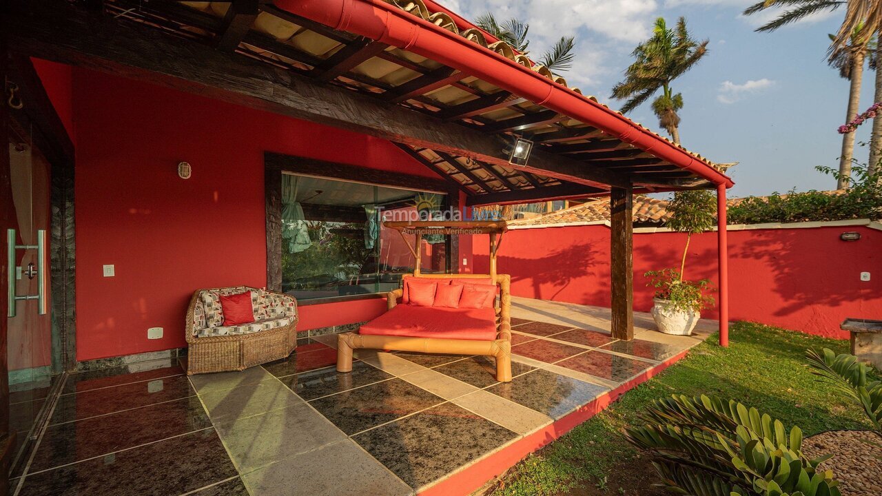 Casa para aluguel de temporada em Armação dos Búzios (Praia da Ferradura)