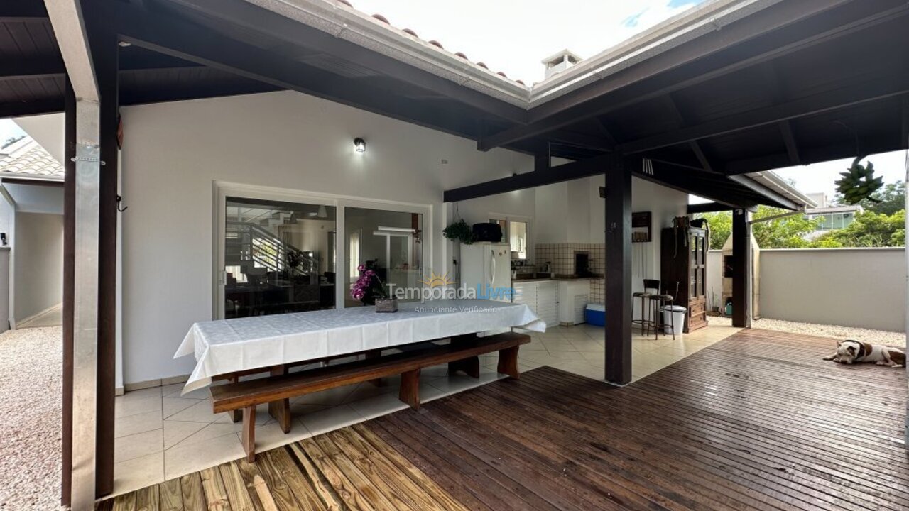 House for vacation rental in Bombinhas (Mariscal)
