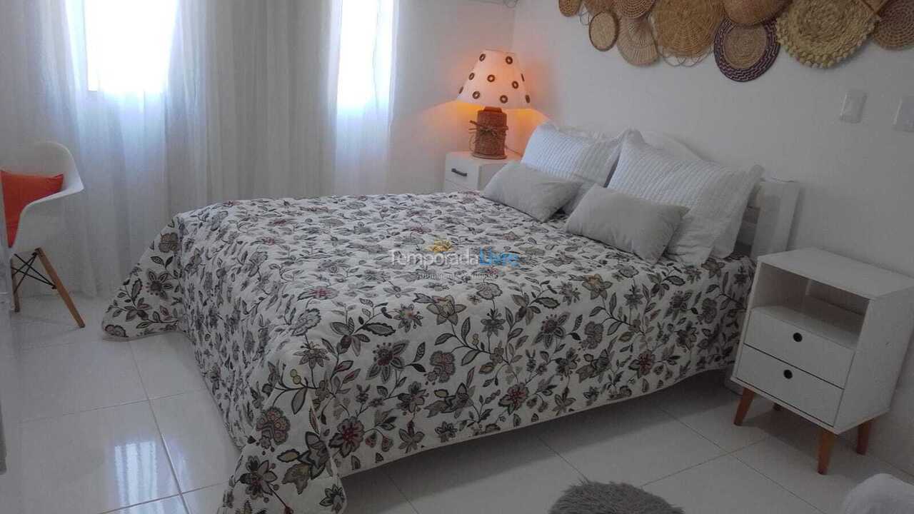 Casa para aluguel de temporada em Camaçari (Praia de Guarajuba)
