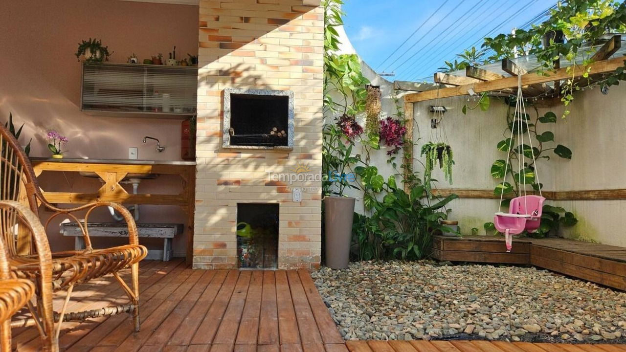 House for vacation rental in Balneário Camboriú (Praia dos Amores)