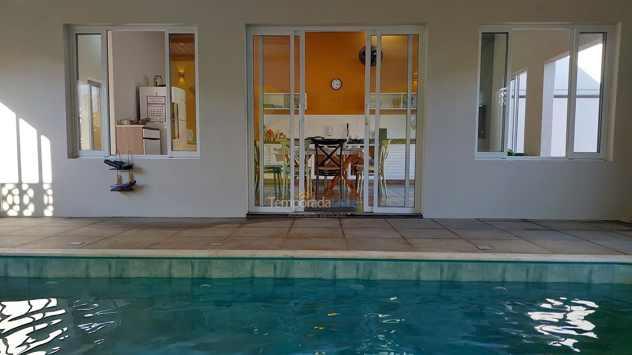 Casa para aluguel de temporada em Brotas (Santa Cecilia Ii)