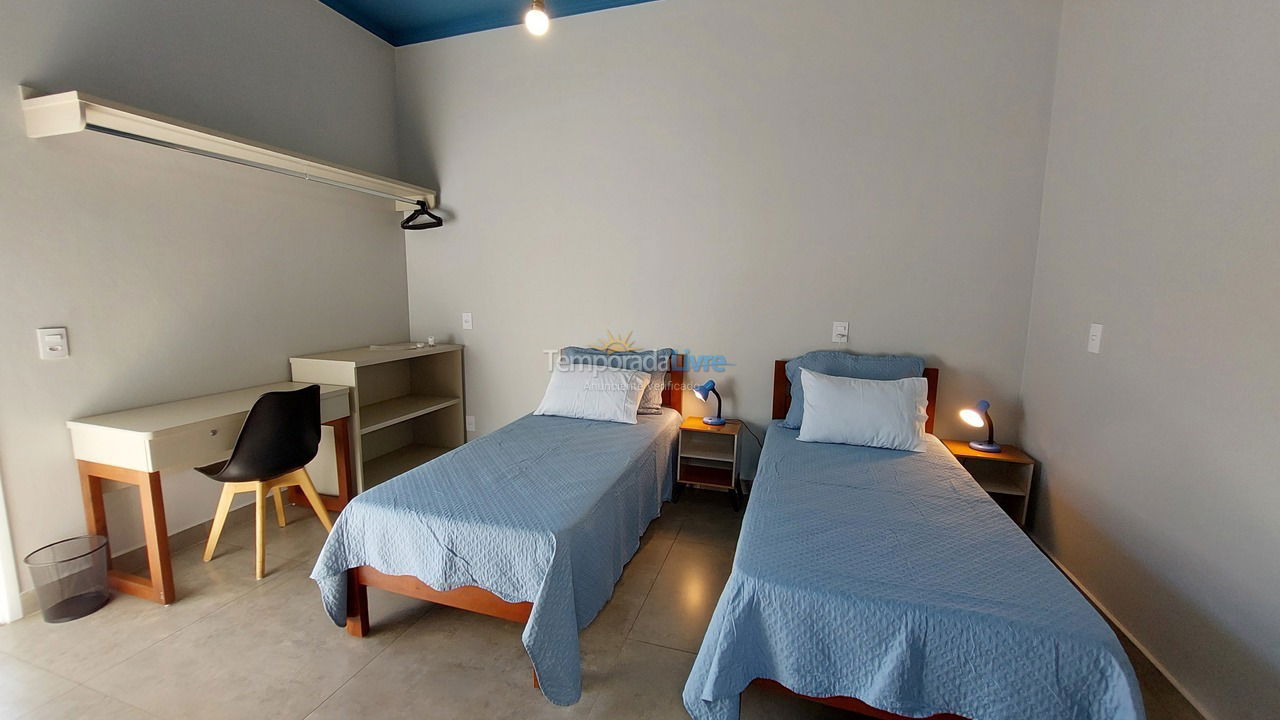 Casa para aluguel de temporada em Brotas (Santa Cecilia Ii)