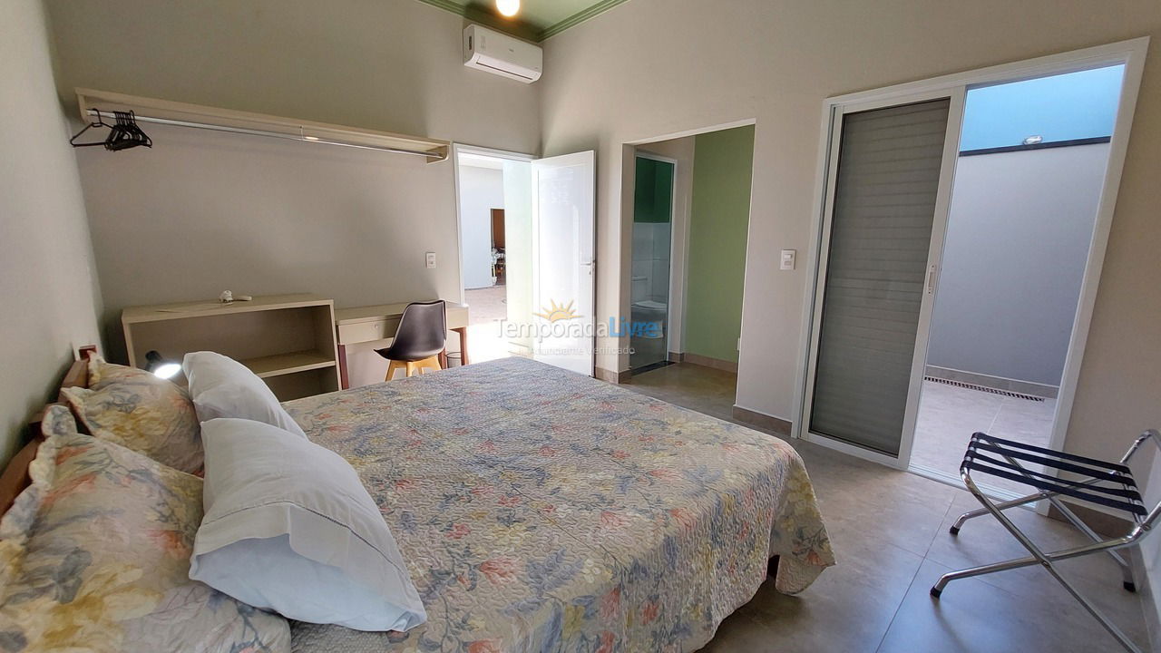 Casa para aluguel de temporada em Brotas (Santa Cecilia Ii)